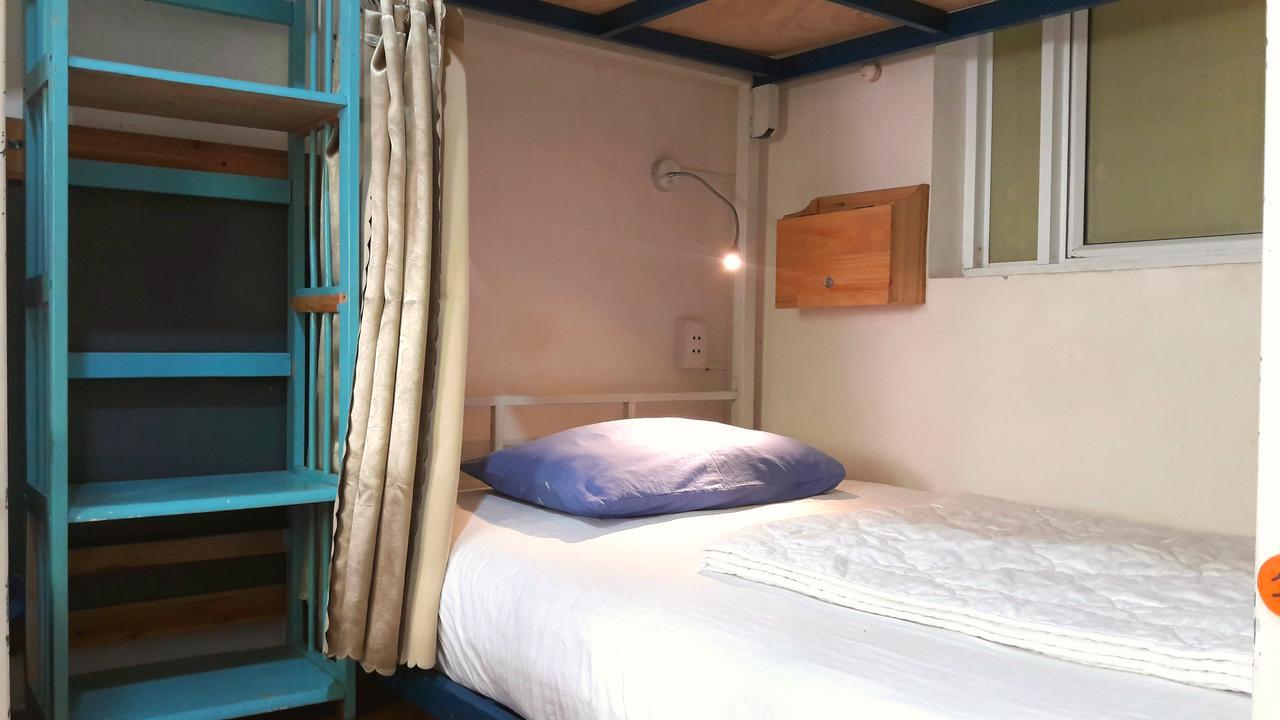 Hi Da Nang Beach Hostel Ngu Hanh Son Rum bild